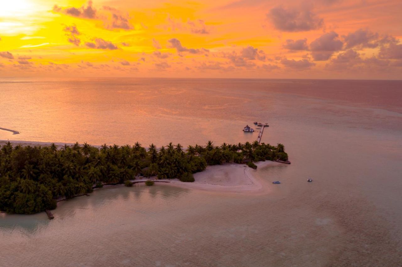 Rihiveli Maldives 4*